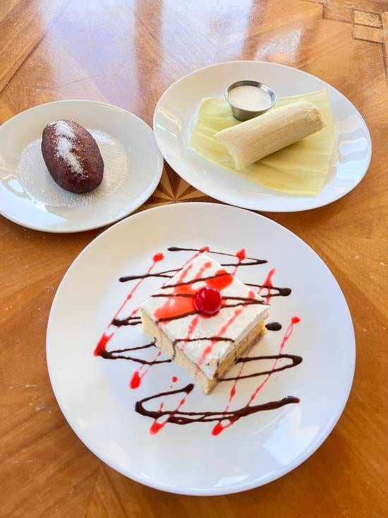 Pastel Tres Leches.