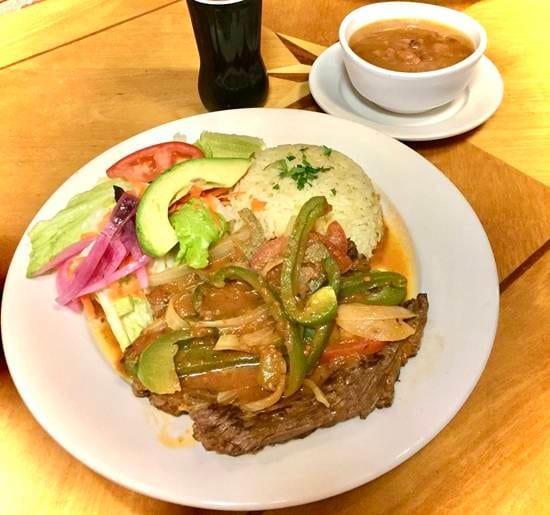 Carne Encebollada.