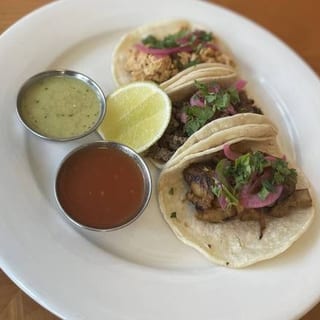 Taco De Pollo